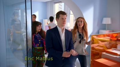 Ugly_Betty_S03E06_Ugly_Berry_1080p_LLP_000248.jpg