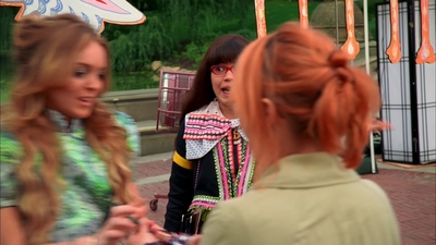 Ugly_Betty_S03E06_Ugly_Berry_1080p_LLP_004355.jpg