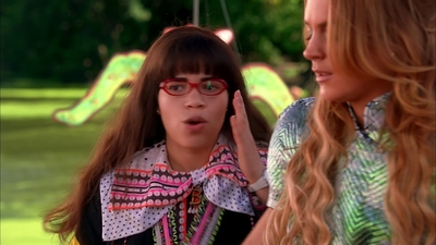 Click to view full size image
==============
Ugly_Betty_S03E06_Ugly_Berry_1080p_LLP_004599.jpg Ugly_Betty_S03E06_Ugly_Berry_1080p_LLP_004599.jpg