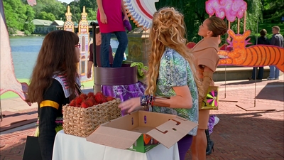 Click to view full size image
==============
Ugly_Betty_S03E06_Ugly_Berry_1080p_LLP_004683.jpg Ugly_Betty_S03E06_Ugly_Berry_1080p_LLP_004683.jpg
