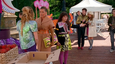 Ugly_Betty_S03E06_Ugly_Berry_1080p_LLP_004732.jpg