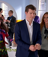 Ugly_Betty_S03E06_Ugly_Berry_1080p_LLP_000253.jpg