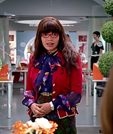 Ugly_Betty_S03E06_Ugly_Berry_1080p_LLP_000395.jpg