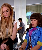 Ugly_Betty_S03E06_Ugly_Berry_1080p_LLP_002055.jpg