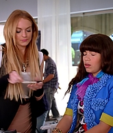 Ugly_Betty_S03E06_Ugly_Berry_1080p_LLP_002056.jpg