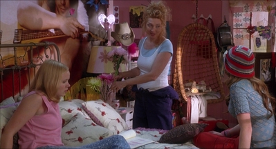 Confessions_of_a_Teenage_Drama_Queen_2004_1080p_LLP_004542.jpg