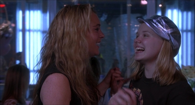 Confessions_of_a_Teenage_Drama_Queen_2004_1080p_LLP_008789.jpg