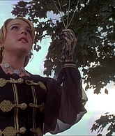 Confessions_of_a_Teenage_Drama_Queen_2004_1080p_LLP_003318.jpg
