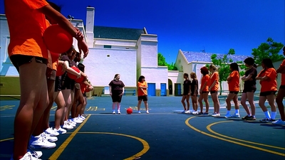 Ugly_Betty_S02E18_Jump_1080p_LLP_000090.jpg