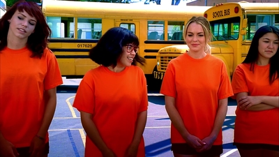 Ugly_Betty_S02E18_Jump_1080p_LLP_000141.jpg