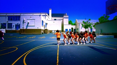 Ugly_Betty_S02E18_Jump_1080p_LLP_000170.jpg