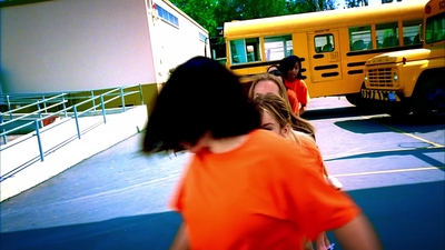 Ugly_Betty_S02E18_Jump_1080p_LLP_000175.jpg