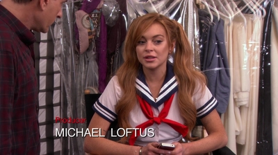 Anger_Management_S02E12_Charlie_Gets_Lindsay_Lohan_into_Trouble_1080p_LLP_000471.jpg