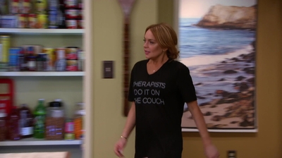Anger_Management_S02E12_Charlie_Gets_Lindsay_Lohan_into_Trouble_1080p_LLP_000759.jpg
