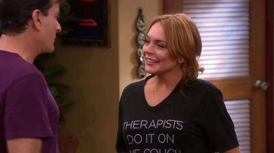 Anger_Management_S02E12_Charlie_Gets_Lindsay_Lohan_into_Trouble_1080p_LLP_000933.jpg