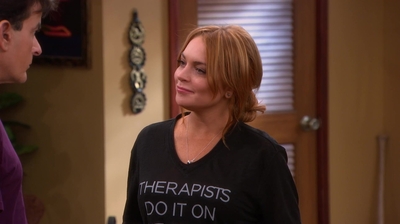 Click to view full size image
==============
Anger_Management_S02E12_Charlie_Gets_Lindsay_Lohan_into_Trouble_1080p_LLP_000968.jpg Anger_Management_S02E12_Charlie_Gets_Lindsay_Lohan_into_Trouble_1080p_LLP_000968.jpg