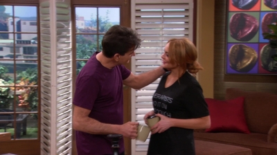 Click to view full size image
==============
Anger_Management_S02E12_Charlie_Gets_Lindsay_Lohan_into_Trouble_1080p_LLP_000983.jpg Anger_Management_S02E12_Charlie_Gets_Lindsay_Lohan_into_Trouble_1080p_LLP_000983.jpg