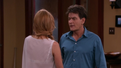 Click to view full size image
==============
Anger_Management_S02E12_Charlie_Gets_Lindsay_Lohan_into_Trouble_1080p_LLP_001409.jpg Anger_Management_S02E12_Charlie_Gets_Lindsay_Lohan_into_Trouble_1080p_LLP_001409.jpg
