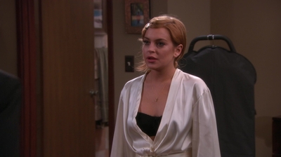 Click to view full size image
==============
Anger_Management_S02E12_Charlie_Gets_Lindsay_Lohan_into_Trouble_1080p_LLP_002406.jpg Anger_Management_S02E12_Charlie_Gets_Lindsay_Lohan_into_Trouble_1080p_LLP_002406.jpg