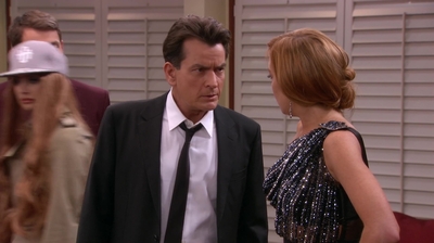 Anger_Management_S02E12_Charlie_Gets_Lindsay_Lohan_into_Trouble_1080p_LLP_002802.jpg