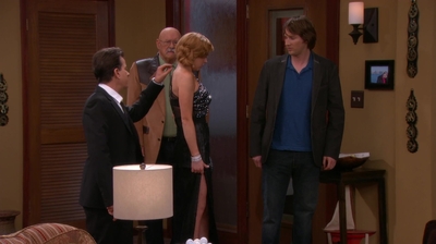 Anger_Management_S02E12_Charlie_Gets_Lindsay_Lohan_into_Trouble_1080p_LLP_002823.jpg