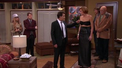 Anger_Management_S02E12_Charlie_Gets_Lindsay_Lohan_into_Trouble_1080p_LLP_002929.jpg