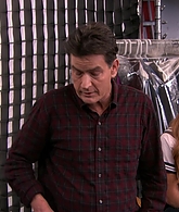 Anger_Management_S02E12_Charlie_Gets_Lindsay_Lohan_into_Trouble_1080p_LLP_000545.jpg