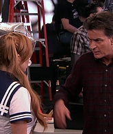 Anger_Management_S02E12_Charlie_Gets_Lindsay_Lohan_into_Trouble_1080p_LLP_000574.jpg