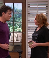 Anger_Management_S02E12_Charlie_Gets_Lindsay_Lohan_into_Trouble_1080p_LLP_000911.jpg
