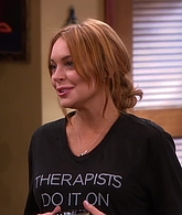 Anger_Management_S02E12_Charlie_Gets_Lindsay_Lohan_into_Trouble_1080p_LLP_000957.jpg
