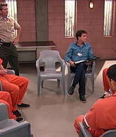 Anger_Management_S02E12_Charlie_Gets_Lindsay_Lohan_into_Trouble_1080p_LLP_001173.jpg