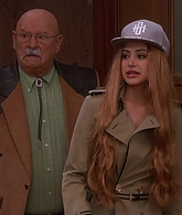 Anger_Management_S02E12_Charlie_Gets_Lindsay_Lohan_into_Trouble_1080p_LLP_002782.jpg