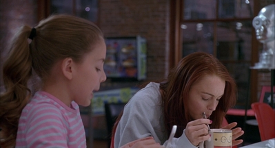 Just_My_Luck_2006_1080p_LLP_010393.jpg