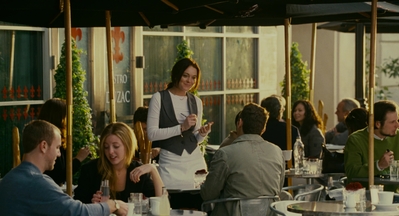 The_Holiday_2006_2160p_002258.jpg