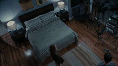 Click to view full size image
==============
Scary_Movie_5_2013_BluRay_LLP_000115.jpg Scary_Movie_5_2013_BluRay_LLP_000115.jpg