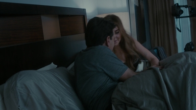 Click to view full size image
==============
Scary_Movie_5_2013_BluRay_LLP_000183.jpg Scary_Movie_5_2013_BluRay_LLP_000183.jpg