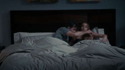 Click to view full size image
==============
Scary_Movie_5_2013_BluRay_LLP_010457.jpg Scary_Movie_5_2013_BluRay_LLP_010457.jpg