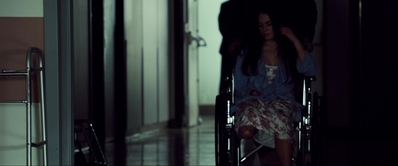 Click to view full size image
==============
I_Know_Who_Killed_Me_2007_1080p_Bluray_LLP_004981.jpg I_Know_Who_Killed_Me_2007_1080p_Bluray_LLP_004981.jpg
