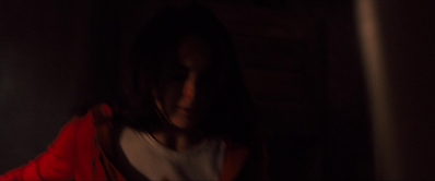 I_Know_Who_Killed_Me_2007_1080p_Bluray_LLP_012851.jpg