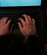 I_Know_Who_Killed_Me_2007_1080p_Bluray_LLP_001030.jpg
