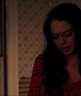 I_Know_Who_Killed_Me_2007_1080p_Bluray_LLP_004356.jpg