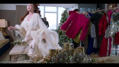 Click to view full size image
==============
Falling_For_Christmas_2022_1080p_LLP_000626.jpg Falling_For_Christmas_2022_1080p_LLP_000626.jpg