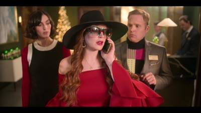 Falling_For_Christmas_2022_1080p_LLP_001055.jpg