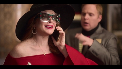 Falling_For_Christmas_2022_1080p_LLP_001112.jpg