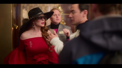 Falling_For_Christmas_2022_1080p_LLP_001163.jpg