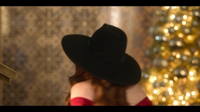Click to view full size image
==============
Falling_For_Christmas_2022_1080p_LLP_001202.jpg Falling_For_Christmas_2022_1080p_LLP_001202.jpg