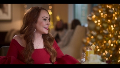 Falling_For_Christmas_2022_1080p_LLP_001286.jpg