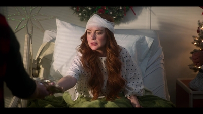 Click to view full size image
==============
Falling_For_Christmas_2022_1080p_LLP_003180.jpg Falling_For_Christmas_2022_1080p_LLP_003180.jpg