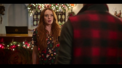 Click to view full size image
==============
Falling_For_Christmas_2022_1080p_LLP_003647.jpg Falling_For_Christmas_2022_1080p_LLP_003647.jpg