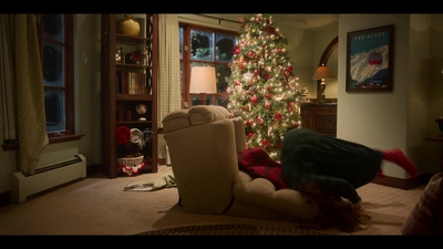 Click to view full size image
==============
Falling_For_Christmas_2022_1080p_LLP_003777.jpg Falling_For_Christmas_2022_1080p_LLP_003777.jpg